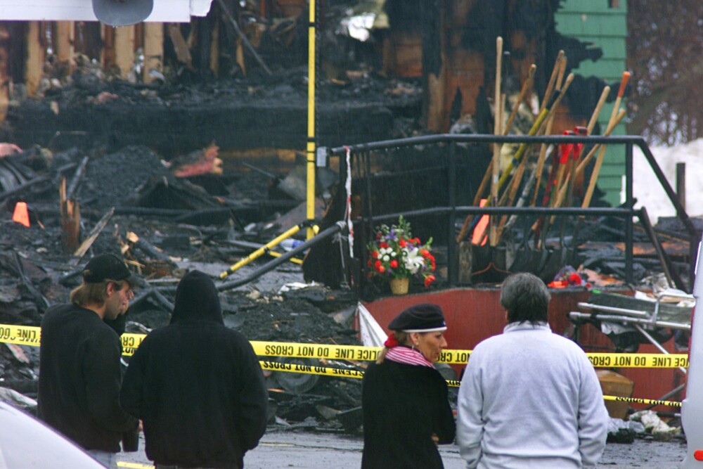 Station, 2003: incendiul din club care a şocat America. Cum a fost anchetat şi cine a fost pedepsit - Imaginea 4