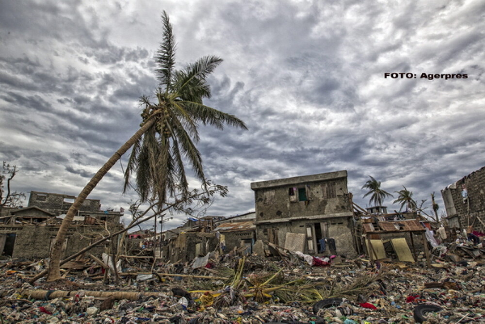 GALERIE FOTO cu dezastrul facut pana acum de Uraganul Matthew, cel mai puternic din ultimii 118 ani. Imagini ca in filme - Imaginea 1