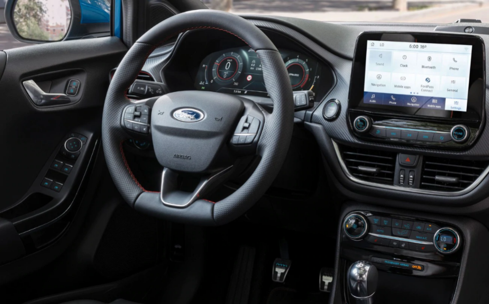 Ford lansează la Craiova primul vehicul hibrid construit în România. Cum arată Ford Puma - Imaginea 4