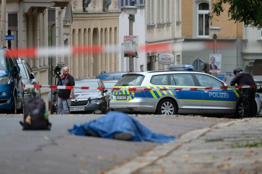 Atac armat lângă o sinagogă în Germania: doi oameni au fost uciși. O persoană a fost arestată - Imaginea 1