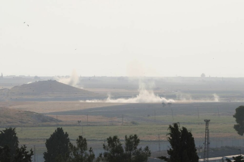 Panică în Siria după lansarea ofensivei militare turce. Sute de oameni își părăsesc casele - Imaginea 12