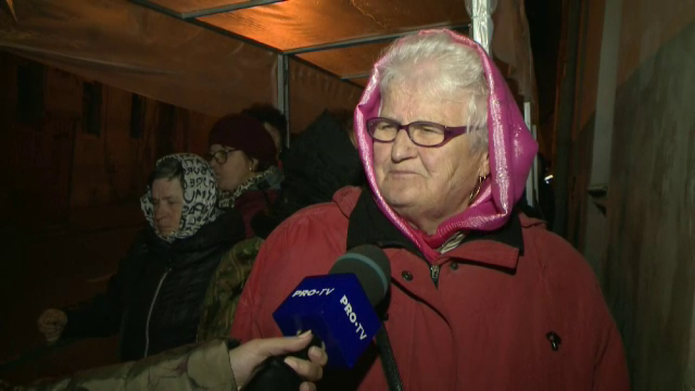 Femeia care de 14 ani este prima la Sfânta Parascheva