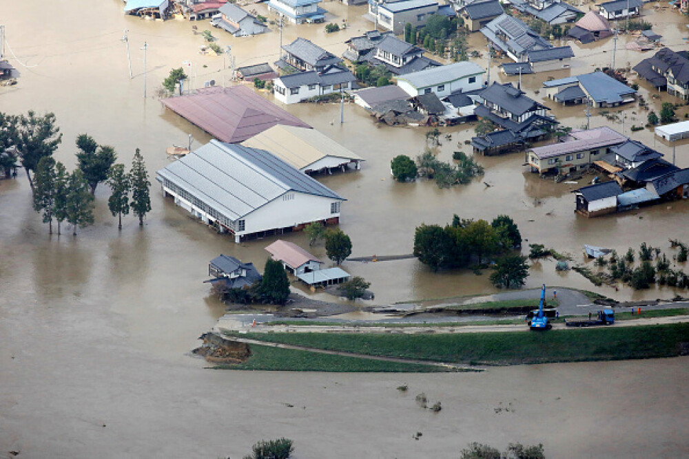 Taifunul Hagibis face ravagii în Japonia. 26 de persoane au murit - Imaginea 10