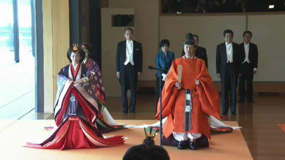 Iohannis şi soţia sa, la ceremonia de întronare a împăratului Japoniei - Imaginea 2