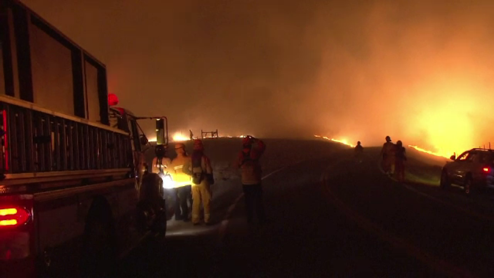 Imagini apocaliptice în California. Incendiile de vegetație au mistuit totul în cale - Imaginea 5