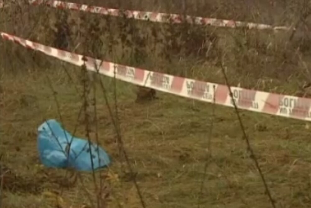 Cine e tânărul de 21 ani găsit mort, cu o pungă trasă pe cap, la marginea Bucureștiului - Imaginea 1