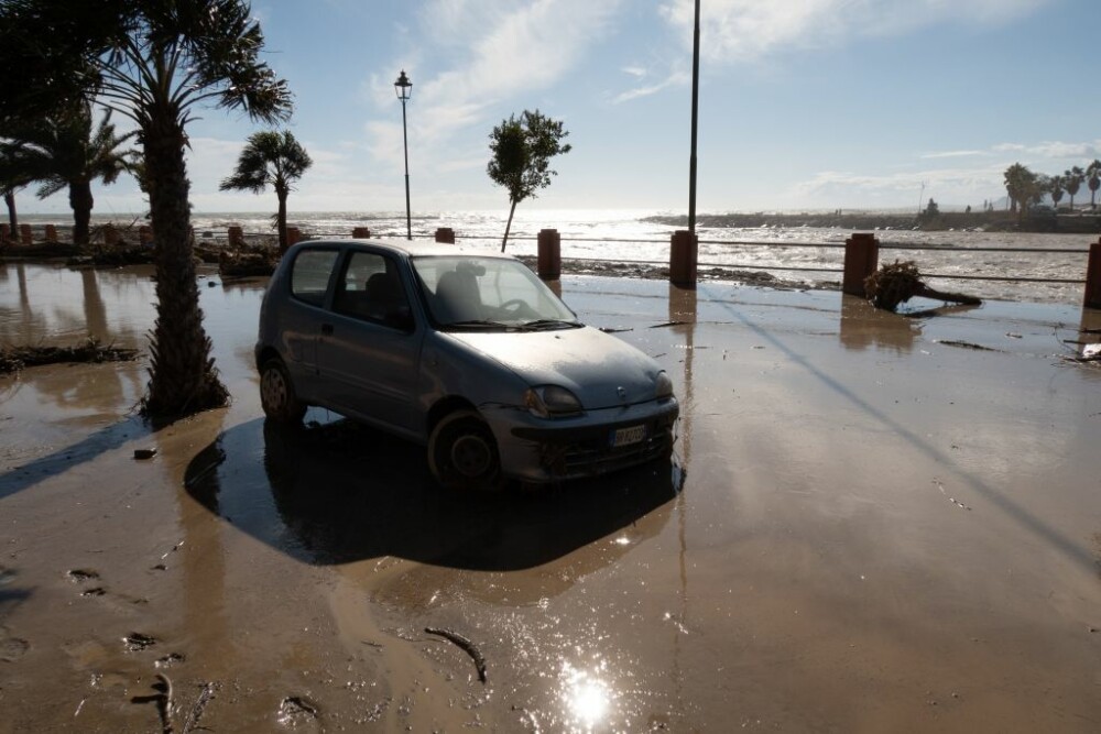 Italia și Franța, devastate de inundații. Viiturile au măturat totul în calea lor - Imaginea 5