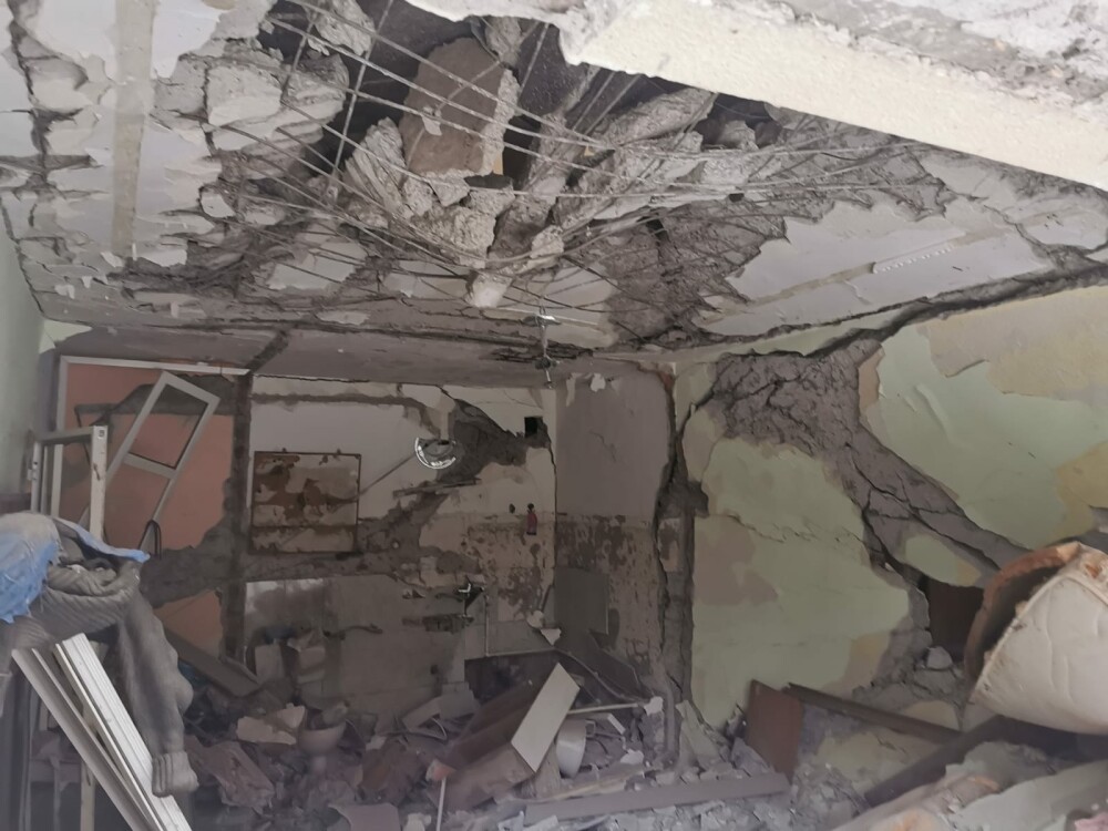 Explozie într-un apartament din municipiul Galați. Cinci persoane au fost rănite, iar locatarii, evacuați - Imaginea 5