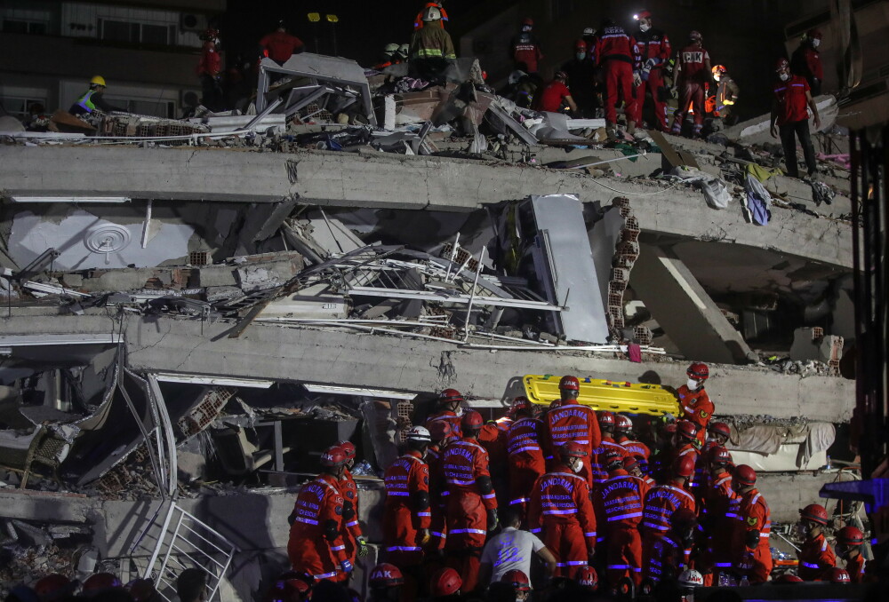 Bilanțul seismului din Turcia: 114 decese și peste 1.000 de persoane rănite - Imaginea 12