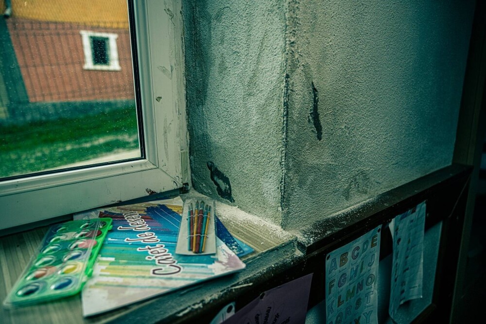 Folosești serviciul “Livrare prin OLX” și contribui la renovarea unei școli din România - Imaginea 4