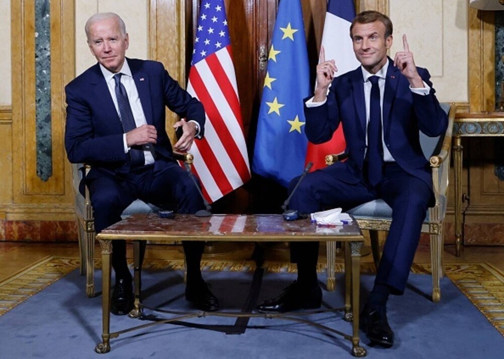 Summit cu surprize la Roma. Joe Biden, îmbrățișări și zâmbete cu Emmanuel Macron, după scandalul submarinelor - Imaginea 3