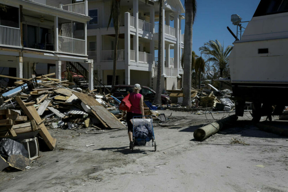 Uraganul Ian a provocat 62 de decese în Florida şi Carolina de Nord | GALERIE FOTO - Imaginea 17