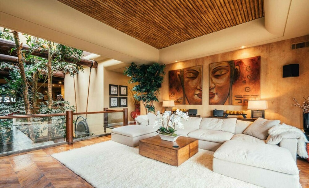 Cum arată casa extravagantă a lui Tommy Lee tocmai scoasă la vânzare. Costă 4,5 milioane de dolari. GALERIE FOTO - Imaginea 6