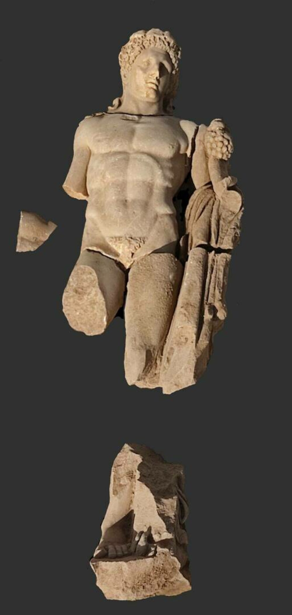 O statuie a lui Hercule, veche de 2.000 de ani, a fost descoperită în Grecia. La ce era folosită - Imaginea 2