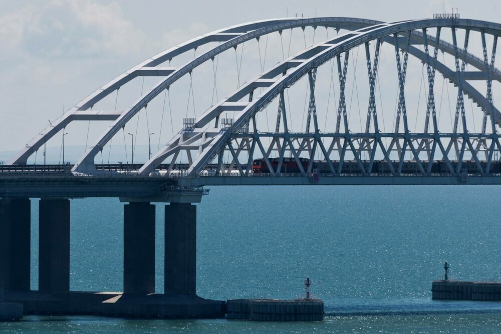 Podul Kerch, punct strategic pentru Rusia și un simbol al anexării Crimeei | GALERIE FOTO - Imaginea 1