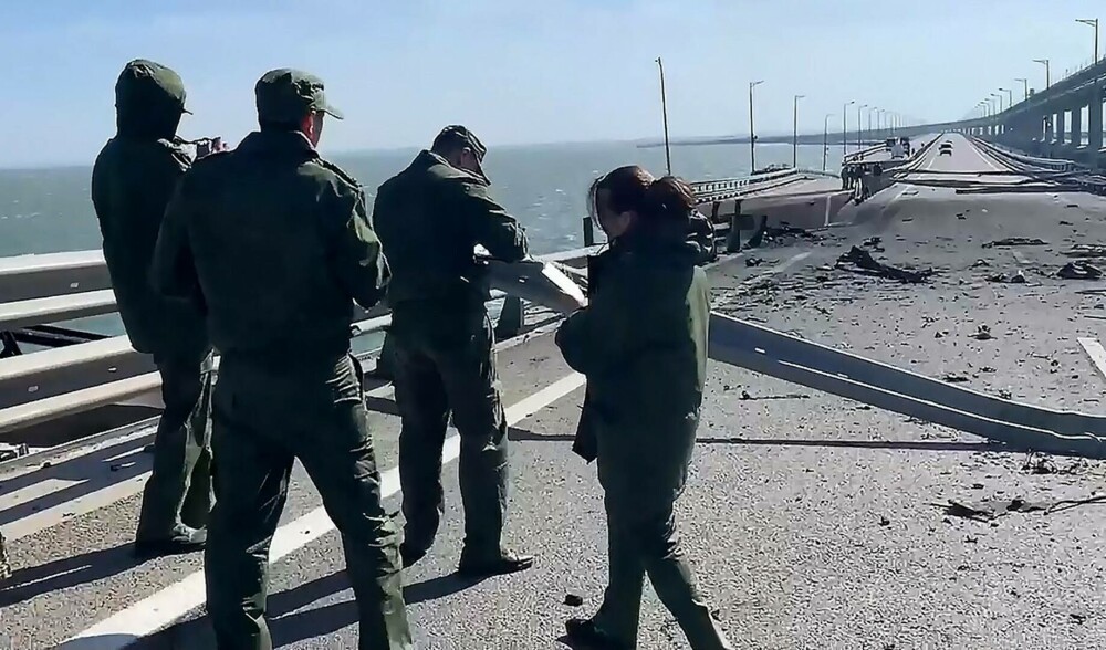 Daune masive la podul distrus din Crimeea. Cum arată acum | GALERIE FOTO - Imaginea 19
