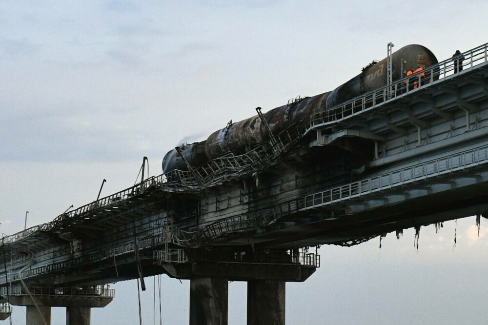 Daune masive la podul distrus din Crimeea. Cum arată acum | GALERIE FOTO - Imaginea 18