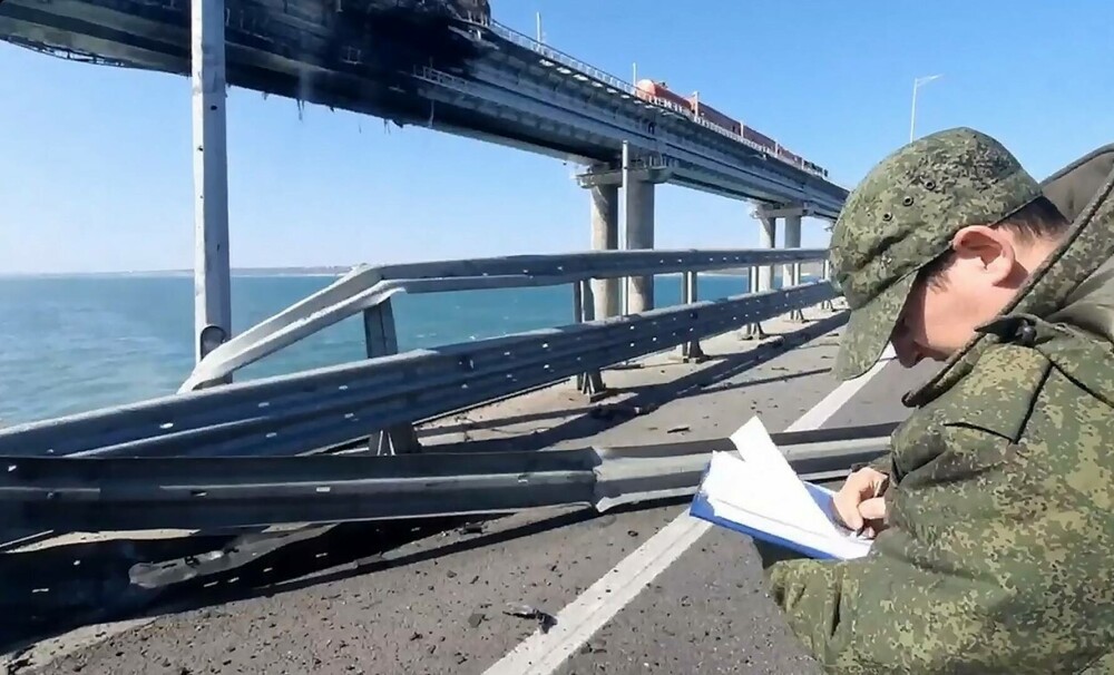 Daune masive la podul distrus din Crimeea. Cum arată acum | GALERIE FOTO - Imaginea 6