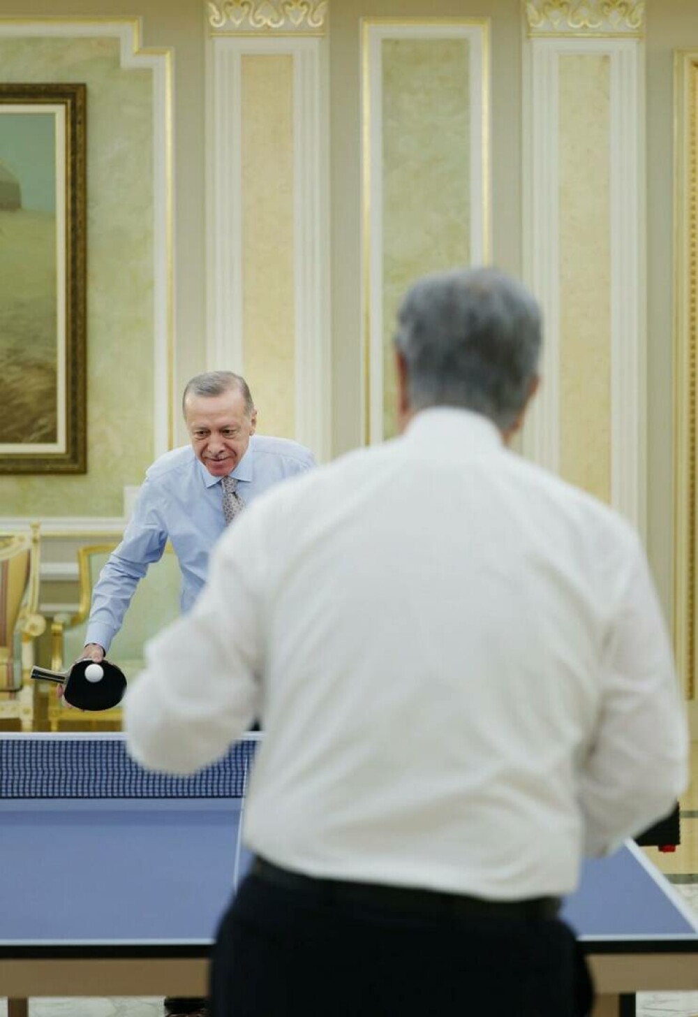 Erdogan a jucat tenis de masă cu președintele Kazahstanului, după care a întârziat la întâlnirea cu Putin. FOTO și VIDEO - Imaginea 4