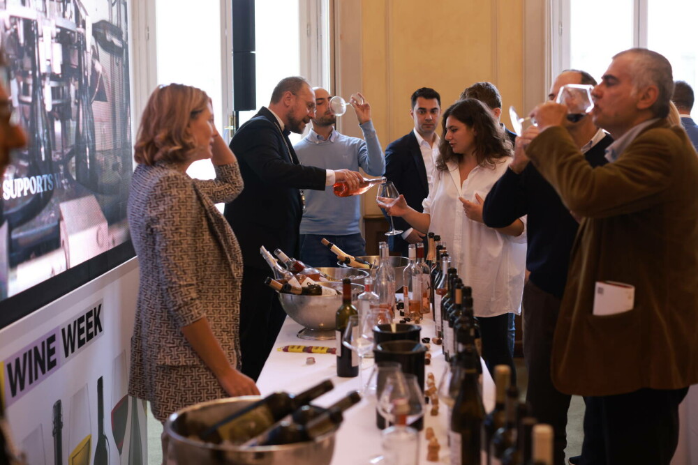 (P) Vinurile românești au cucerit Italia, la Milano Wine Week, cel mai mare festival de vin din Europa - Imaginea 4