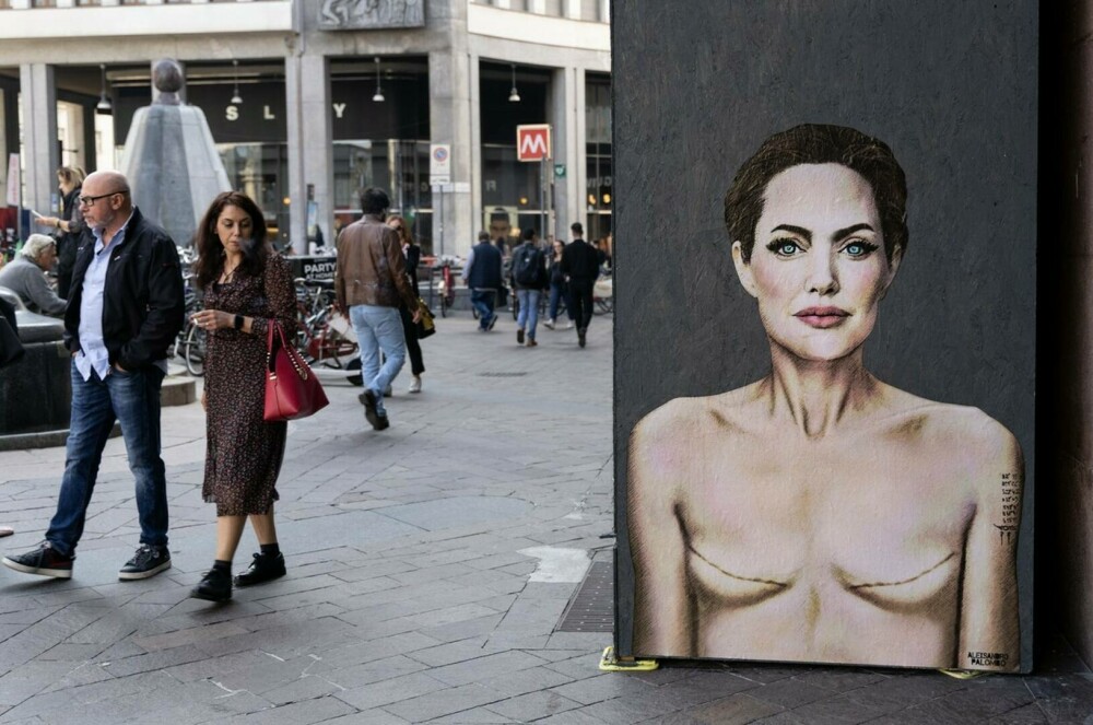Cum a apărut Angelina Jolie pe un zid din Milano. Imaginea simbolizează un avertisment pentru femeile din întreaga lume. FOTO - Imaginea 8
