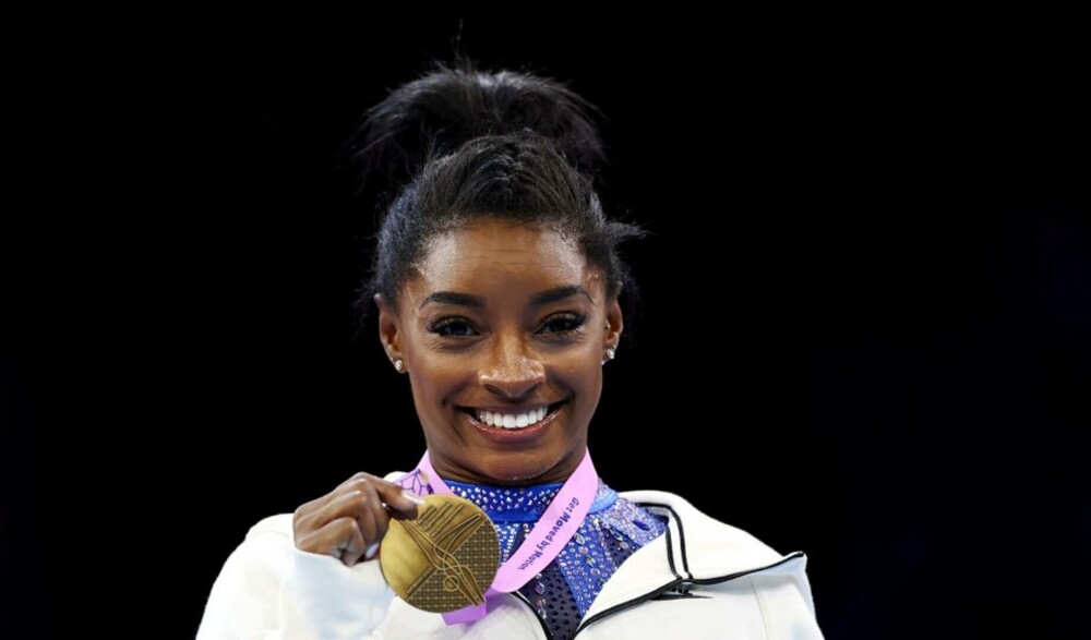 Ce a pățit Simone Biles într-un club din Paris. „Sunteți nebuni. De ce ai încerca să te joci cu mine în felul ăsta” - Imaginea 11