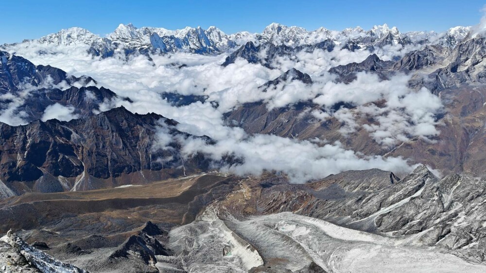 UPDATE: SUMMIT AMA DABLAM! Expediție în Himalaya pe cel mai tehnic vârf din lume. Jurnal LIVE BLOG - Imaginea 47