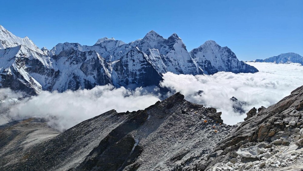 UPDATE: SUMMIT AMA DABLAM! Expediție în Himalaya pe cel mai tehnic vârf din lume. Jurnal LIVE BLOG - Imaginea 50