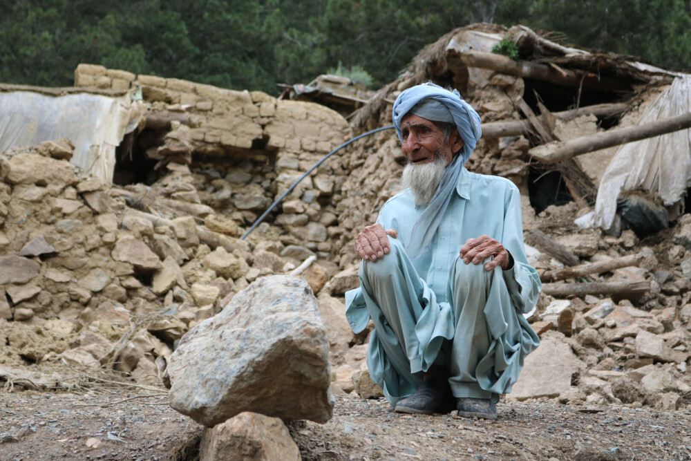 „Mi-am pierdut 11 membri ai familiei”. Mărturii sfâșietoare în urma cutremurului care a devastat Afganistanul - Imaginea 9