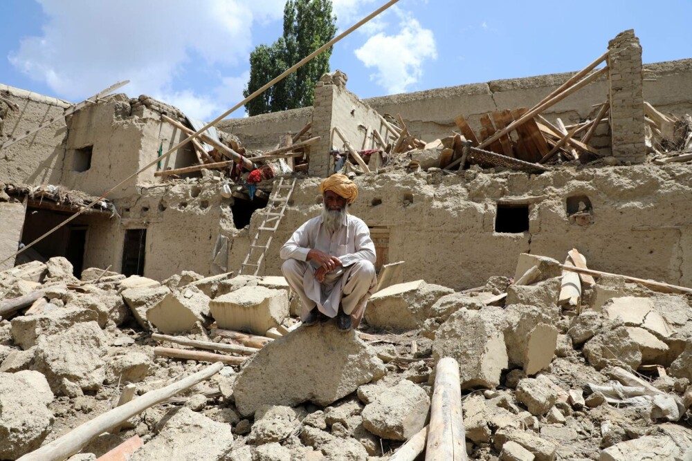„Mi-am pierdut 11 membri ai familiei”. Mărturii sfâșietoare în urma cutremurului care a devastat Afganistanul - Imaginea 13