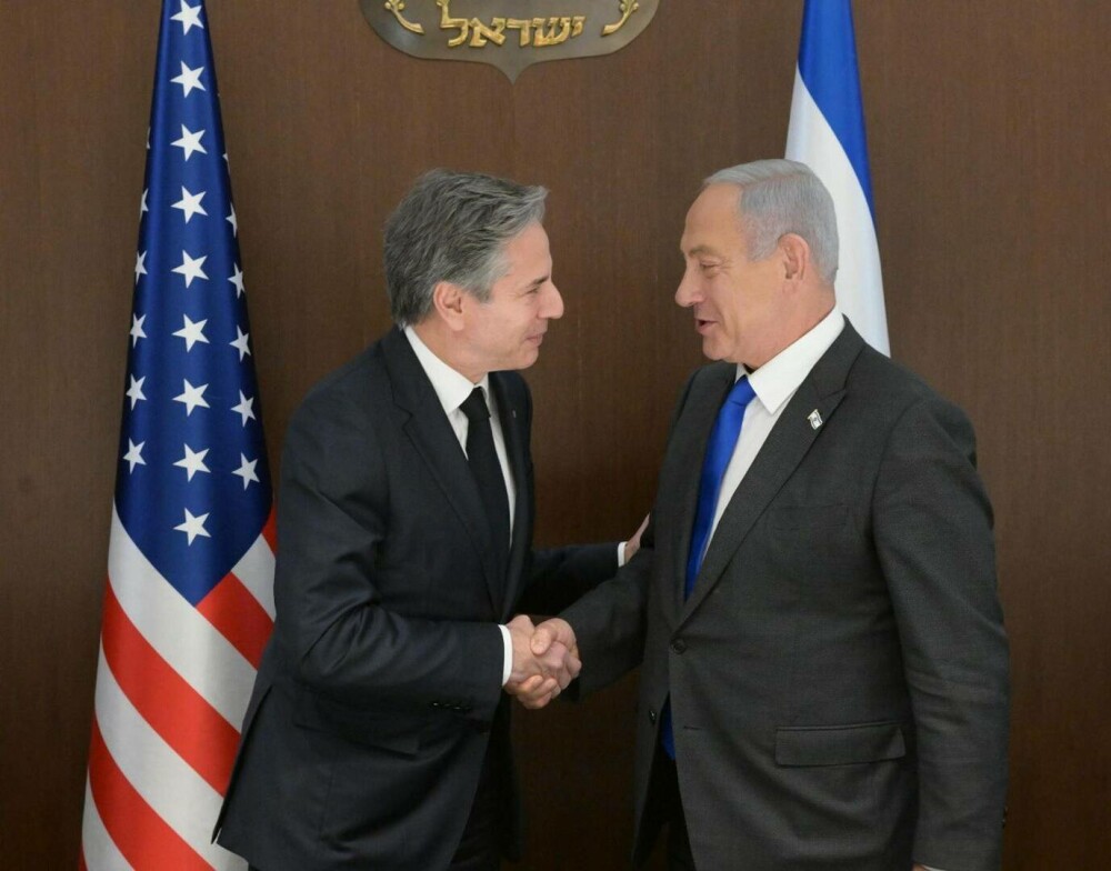 Blinken şi Netanyahu s-au adăpostit într-un buncăr. Sirenele de raid aerian au răsunat la Tel Aviv în timpul întâlnirii lor - Imaginea 2