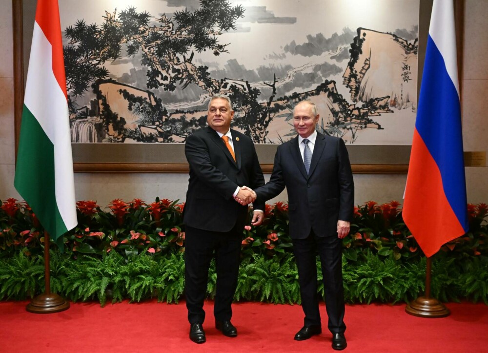 Viktor Orban s-a întâlnit cu Putin în China: ”Este crucial pentru Europa!”. Ce i-a spus președintele rus FOTO & VIDEO - Imaginea 10