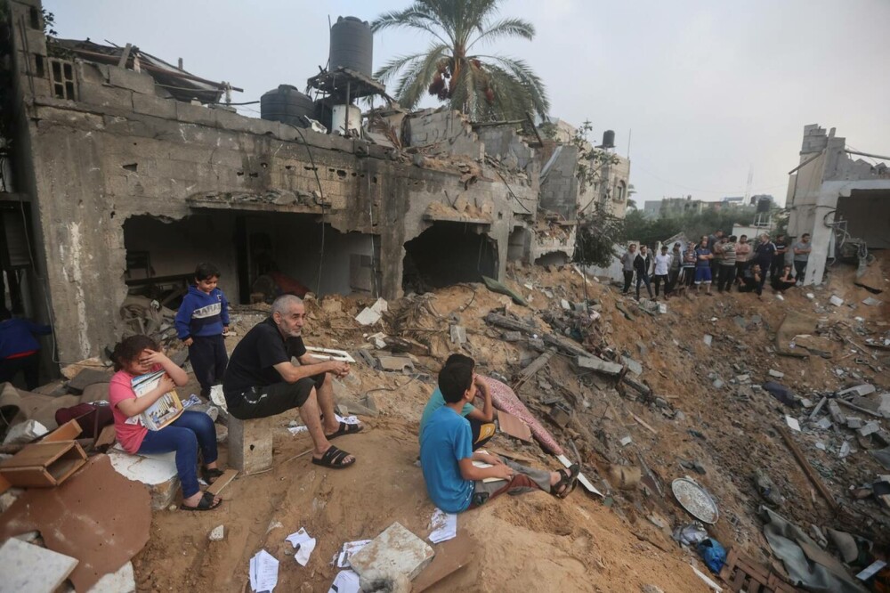 „Cimitirul groazei”. Gaza devine rapid un loc de veci pentru copii. Avertisment lansat de secretarul general al ONU | FOTO - Imaginea 25