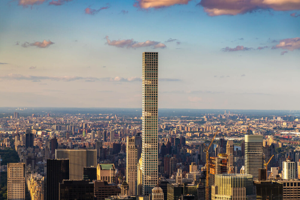 Cum arată un apartament din New York scos la vânzare cu 135 de milioane de dolari. Incredibil de ce s-a dat la jumătate FOTO - Imaginea 1