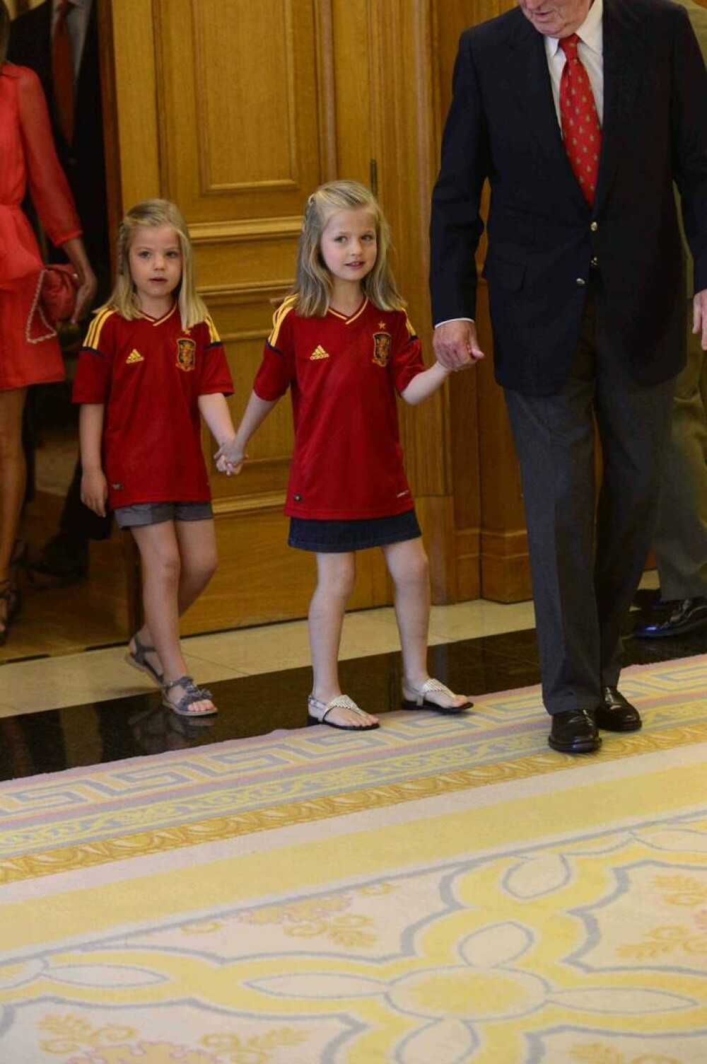 Prințesa Leonor a Spaniei va împlini 18 ani. Cum arată fiica cea mare a familiei regale. GALERIE FOTO - Imaginea 18