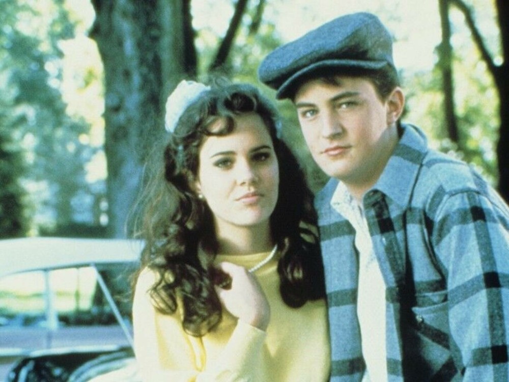 Matthew Perry ar fi împlinit 56 de ani pe 19 august. Moartea actorului a şocat fanii serialului „Friends'”. FOTO - Imaginea 1