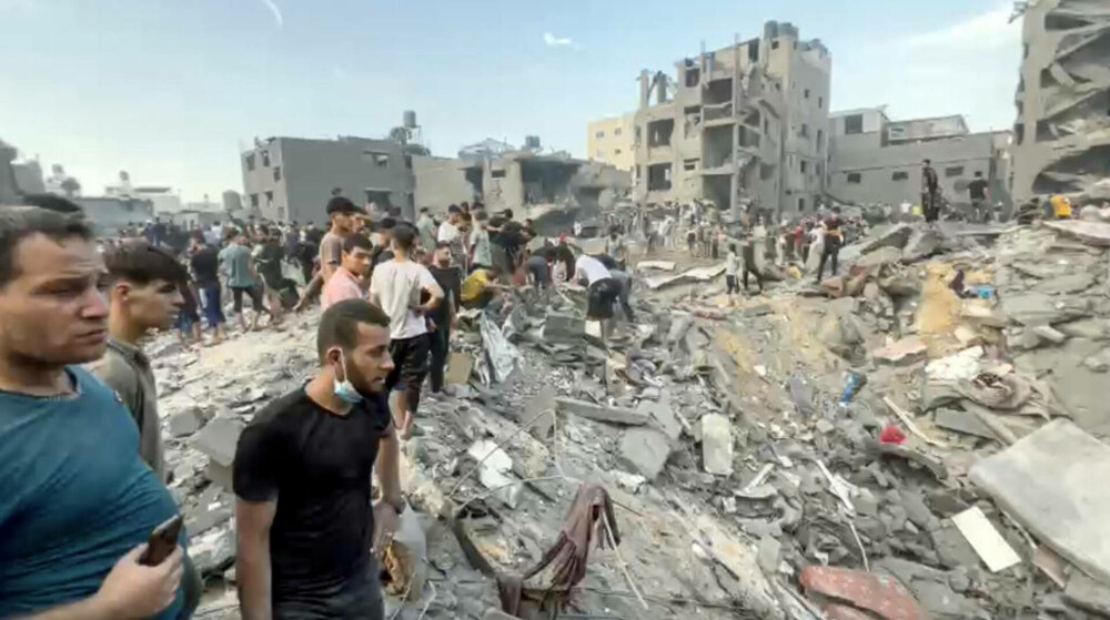 Israelul a bombardat o tabără de refugiați din Fâșia Gaza. Hamas anunță 50 de morți. Un comandant al grupării a fost eliminat - Imaginea 3