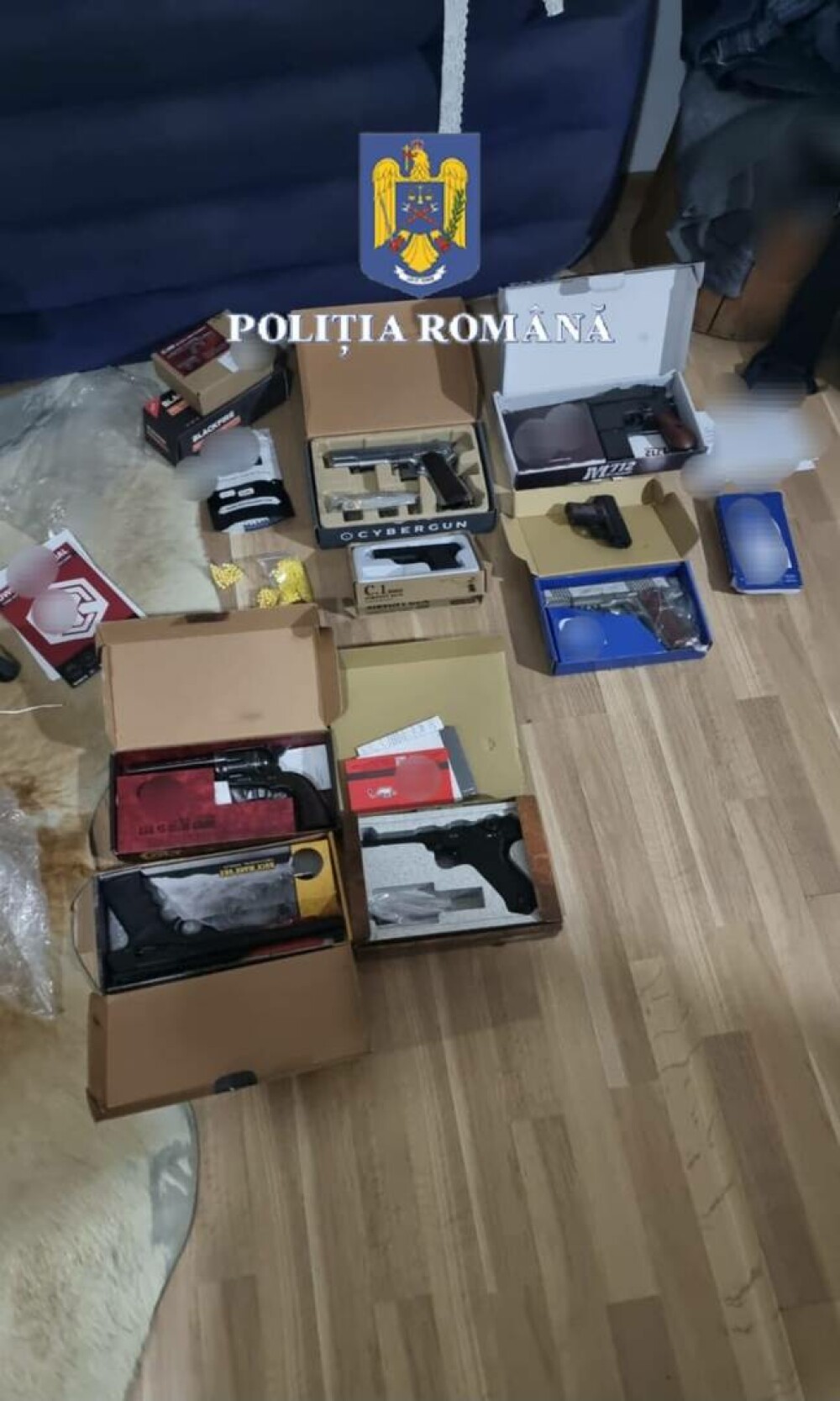 Peste 300 de percheziţii în toată ţara. O firmă din străinătate ar fi comercializat ilegal arme. FOTO & VIDEO - Imaginea 14