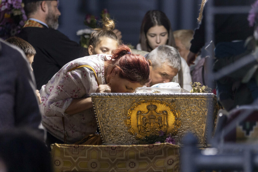 Sfânta Parascheva – povestea, „minunile” și tot ce trebuie să știi despre sărbătoarea de pe 14 octombrie - Imaginea 2