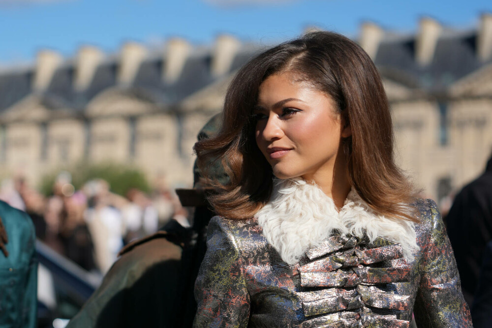 Zendaya, apariție îndrăzneață la Săptămâna Modei de la Paris. Ținuta spectaculoasă pe care a purtat-o. GALERIE FOTO - Imaginea 21