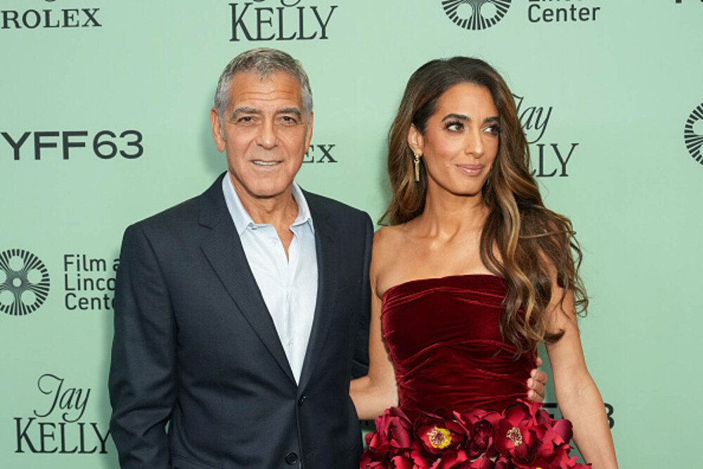 Amal Clooney, schimbare surprinzătoare de look. Cum arată soția lui George Clooney după ce s-a tuns. FOTO - Imaginea 30