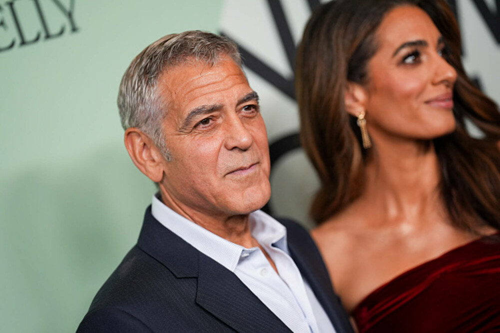 Amal și George Clooney au făcut senzație pe covorul roșu la Londra. Cuplul a atras toate privirile. GALERIE FOTO - Imaginea 32