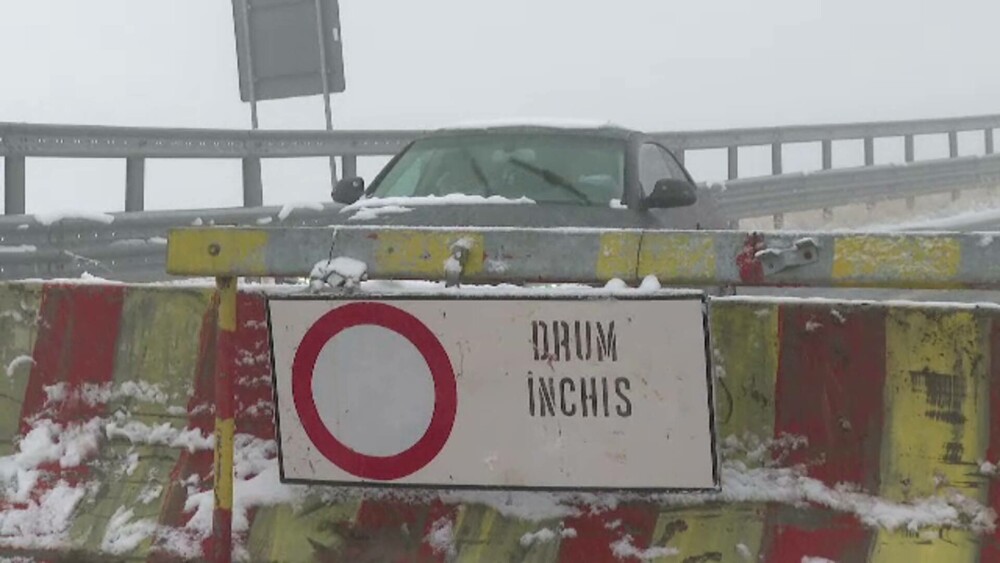 Vreme extremă în aproape toată țara. Cod roșu de ploi, vijelii periculoase și ninsori. ”Anotimpul s-a schimbat peste noapte” - Imaginea 7