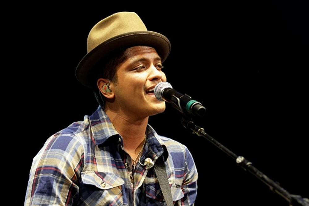 Bruno Mars împlineşte 40 de ani. Detalii neștiute despre viața artistului. GALERIE FOTO - Imaginea 4