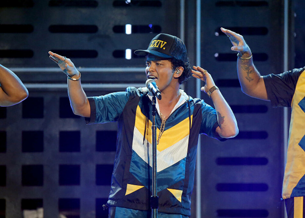 Bruno Mars împlineşte 40 de ani. Detalii neștiute despre viața artistului. GALERIE FOTO - Imaginea 23