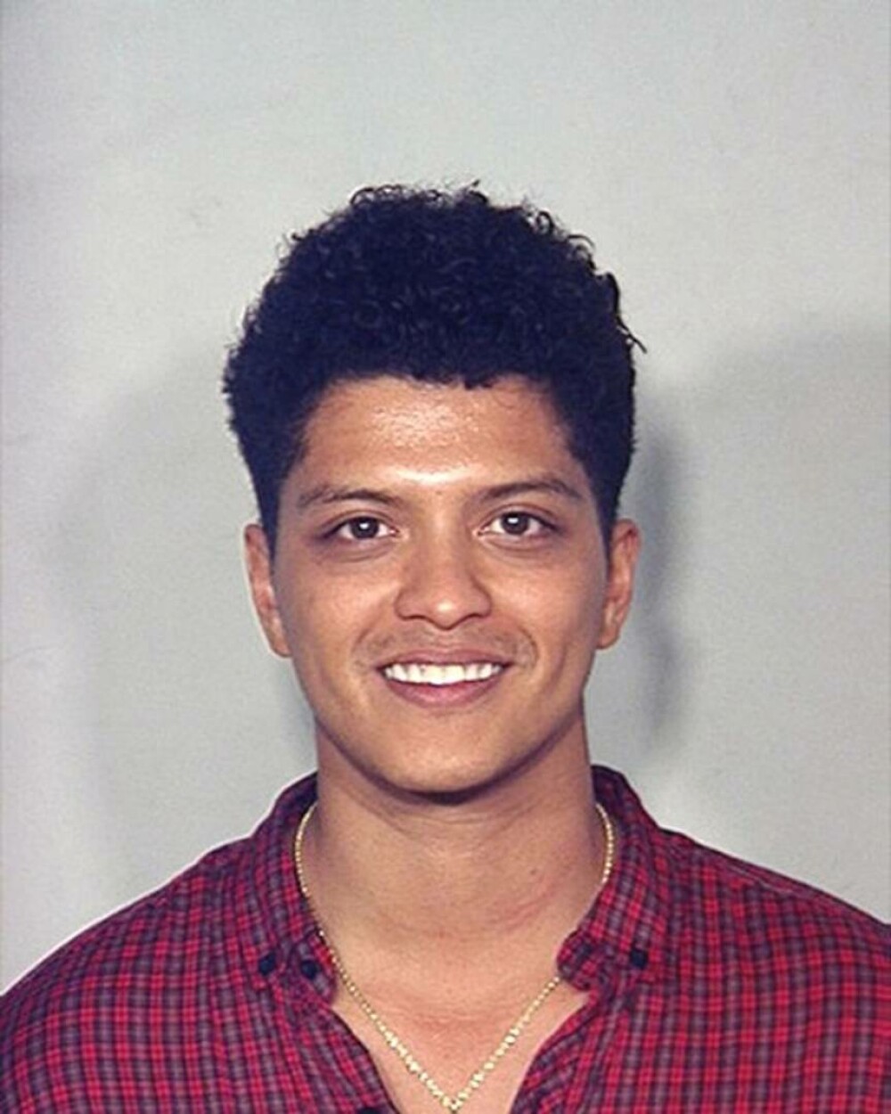 Bruno Mars împlineşte 40 de ani. Detalii neștiute despre viața artistului. GALERIE FOTO - Imaginea 28