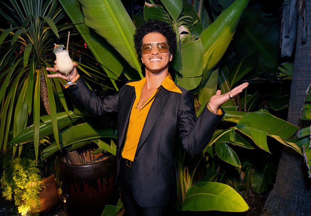 Bruno Mars împlineşte 40 de ani. Detalii neștiute despre viața artistului. GALERIE FOTO - Imaginea 36