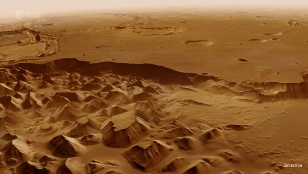 Imagini uimitoare cu un gigantic labirint de pe Marte. ”Cu miliarde de ani în urmă, apa a curs prin acest canal” | VIDEO - Imaginea 10