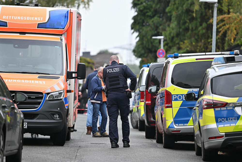 Primăriţa unui oraș din Germania ar fi fost înjunghiată de fiica sa adoptivă de 17 ani. Tânăra a sunat la poliție. FOTO&VIDEO - Imaginea 5