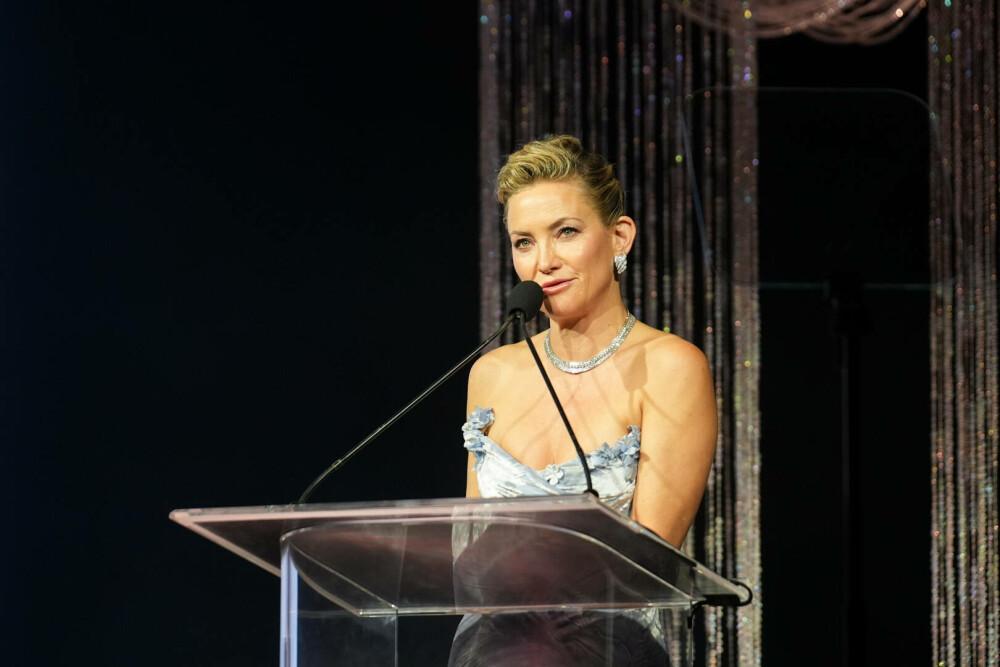 Kate Hudson, apariție spectaculoasă la un eveniment monden. Ce ținută a ales actrița. GALERIE FOTO - Imaginea 20